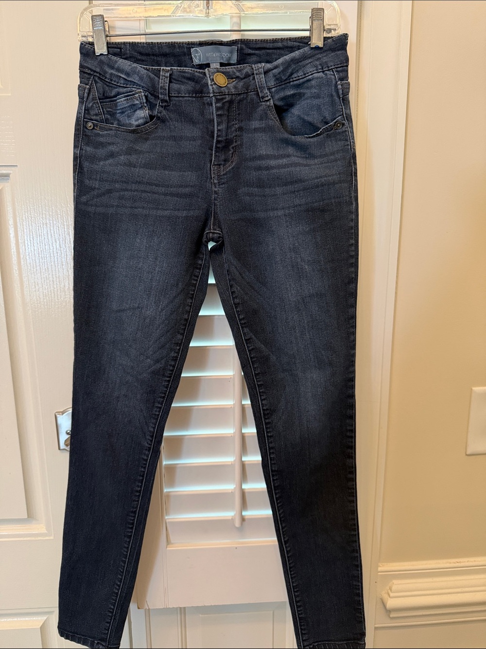Wit & Wisdom Dark Gray Skinny Jeans